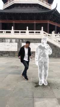 这是什么水？一碰到就结冰了