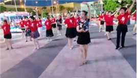 宝山万达广场舞《我爱的人儿在新疆》