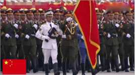 中国50周年大阅兵，我国三军仪仗队霸气出场，彰显大国风范！