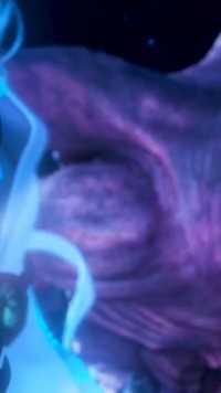 皓齿信难开，沉吟碧云间。#动漫 