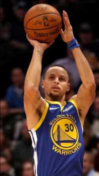 小学生三分球精准制导！继续压迫对手心态 库里真骚！