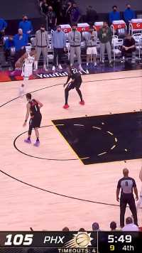 这球不是出线了？裁判吹艾顿犯规