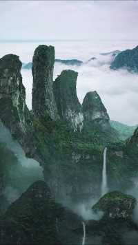 原来西游记里的五指山真的存在，当年大圣留下两个记号，其中一个变成了如今的瀑布，你还记得吗？ #五指山  #风景 #永州网