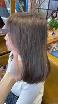 不褪不漂 边染边护 给头发增加质感 生活微潮色 亚麻色