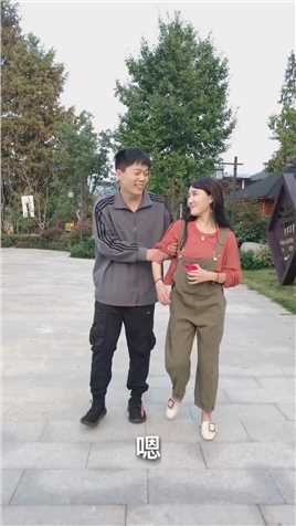 要是看不懂多看几遍。#搞笑 