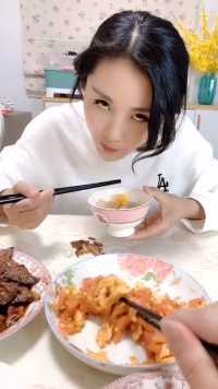 请问你们家都有这样的老公吗？