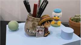 日本动漫公仔 男生送同学生日礼物 海贼王路飞笔筒树脂工艺品摆件