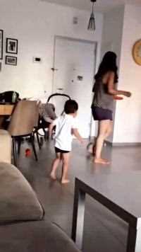 犯罪式穿裆过人，拘了！求心理阴影面积